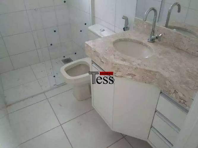 Apartamento com 3 quartos para aluguel, 105m² — foto 15 de 17