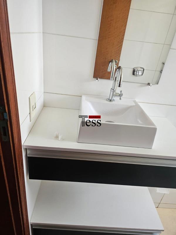 Apartamento com 3 quartos à venda, 70m² — foto 8 de 20