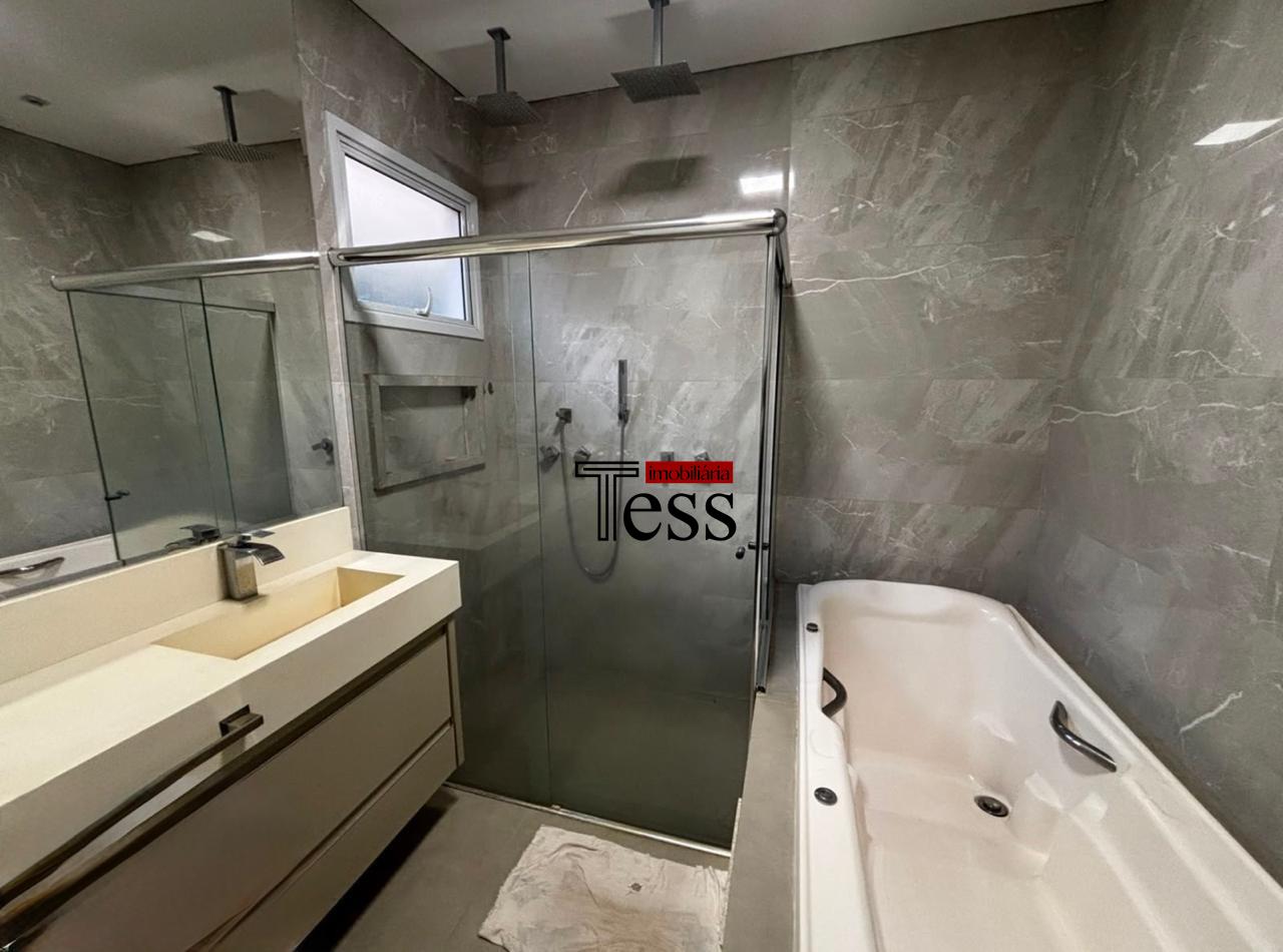 Casa de Condomínio com 3 quartos para aluguel, 200m² — foto 10 de 20