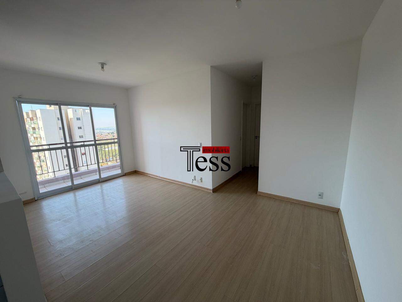 Apartamento com 2 quartos para aluguel, 66m² — foto 4 de 28