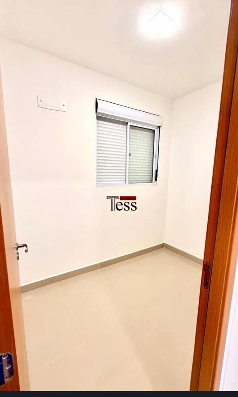 Casa de Condomínio com 3 quartos para aluguel, 140m² — foto 8 de 14