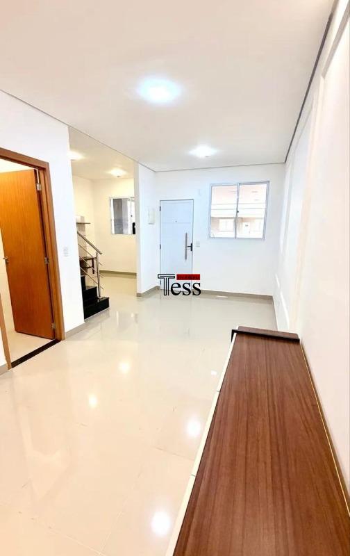Casa de Condomínio com 3 quartos para aluguel, 140m² — foto 4 de 14