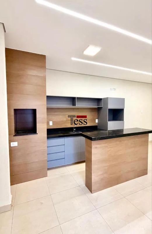 Casa de Condomínio com 3 quartos para aluguel, 140m² — foto 13 de 14