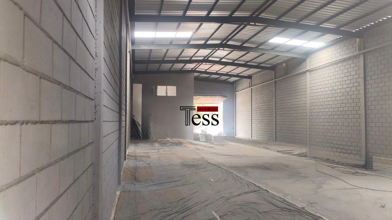 Loja / Salão / Ponto Comercial para aluguel, 417m² — foto 6 de 9