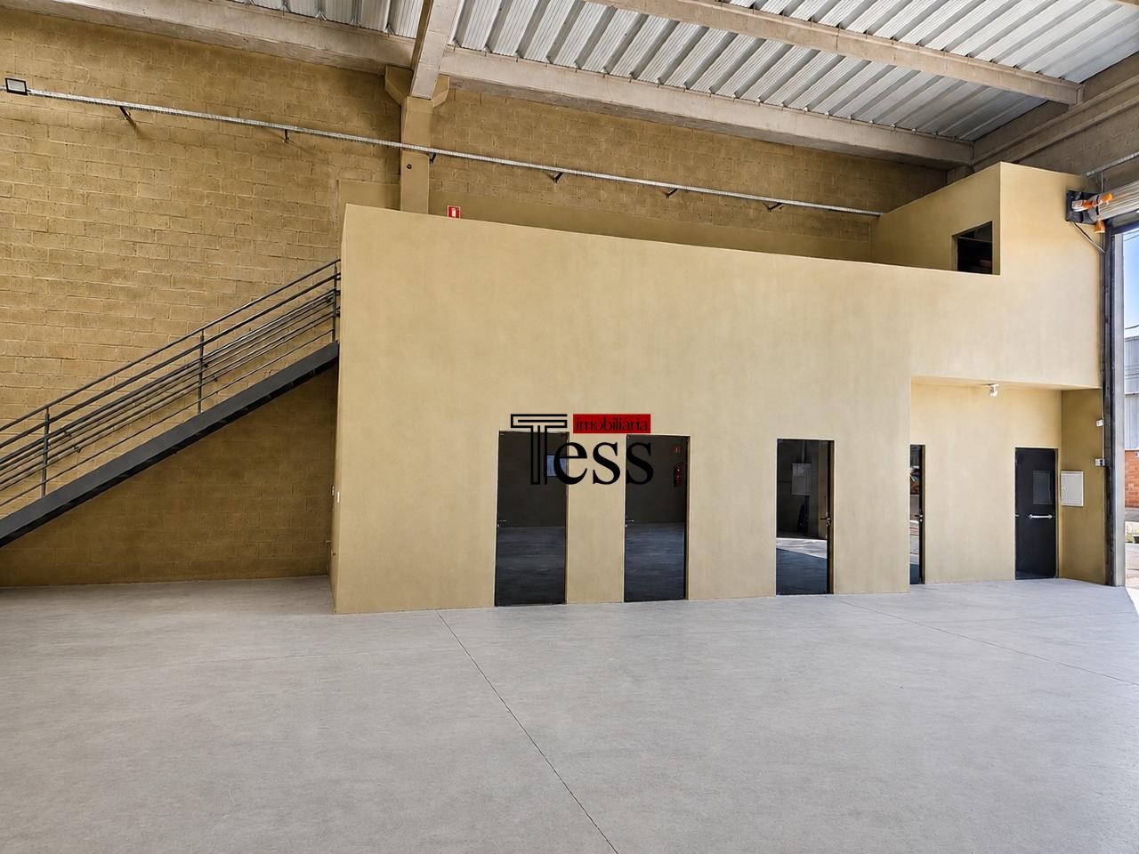 Loja / Salão / Ponto Comercial para aluguel, 704m² — foto 6 de 18