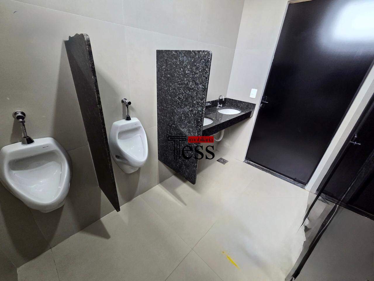 Loja / Salão / Ponto Comercial para aluguel, 704m² — foto 13 de 18