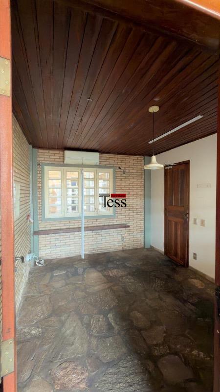 Casa com 4 quartos para aluguel, 415m² — foto 6 de 20