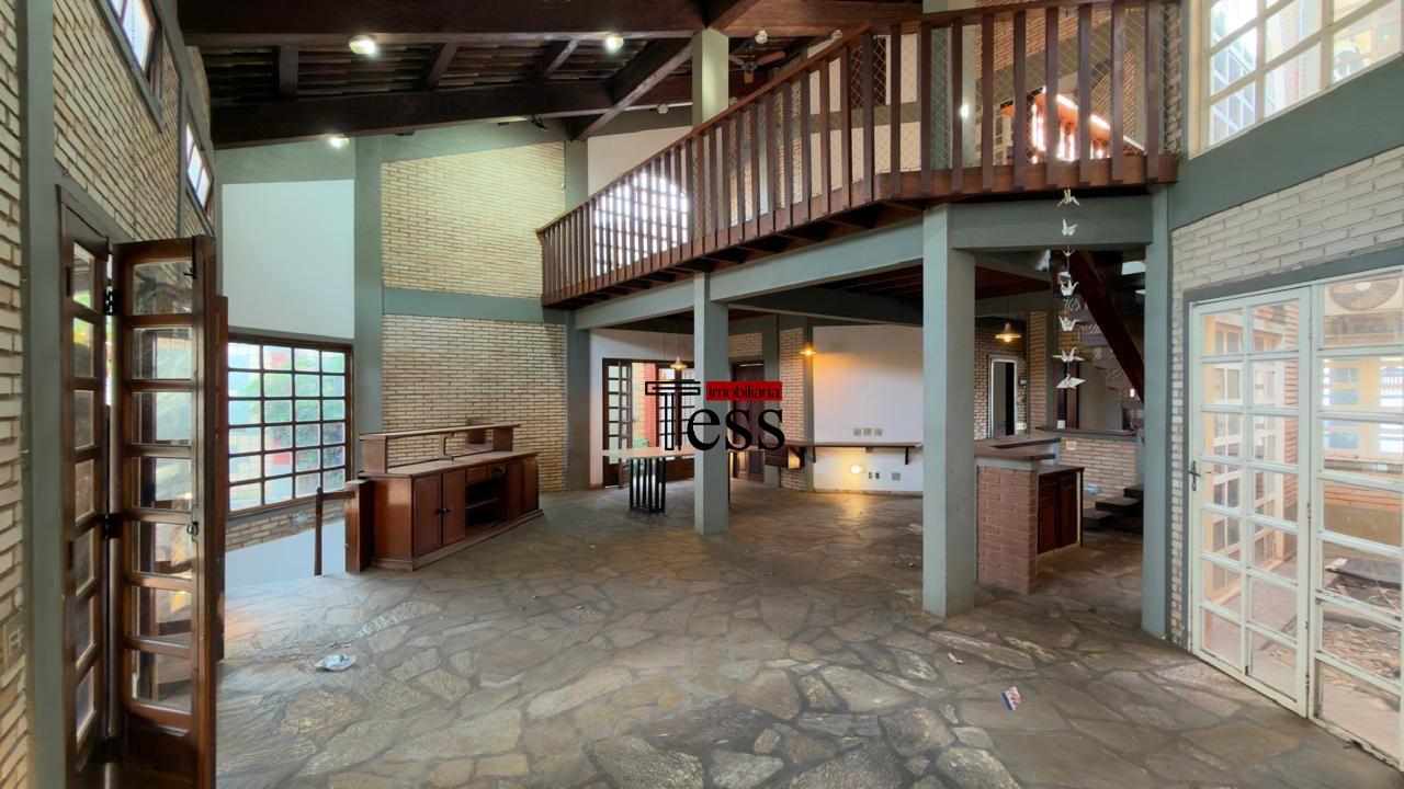 Casa com 4 quartos para aluguel, 415m² — foto 4 de 20
