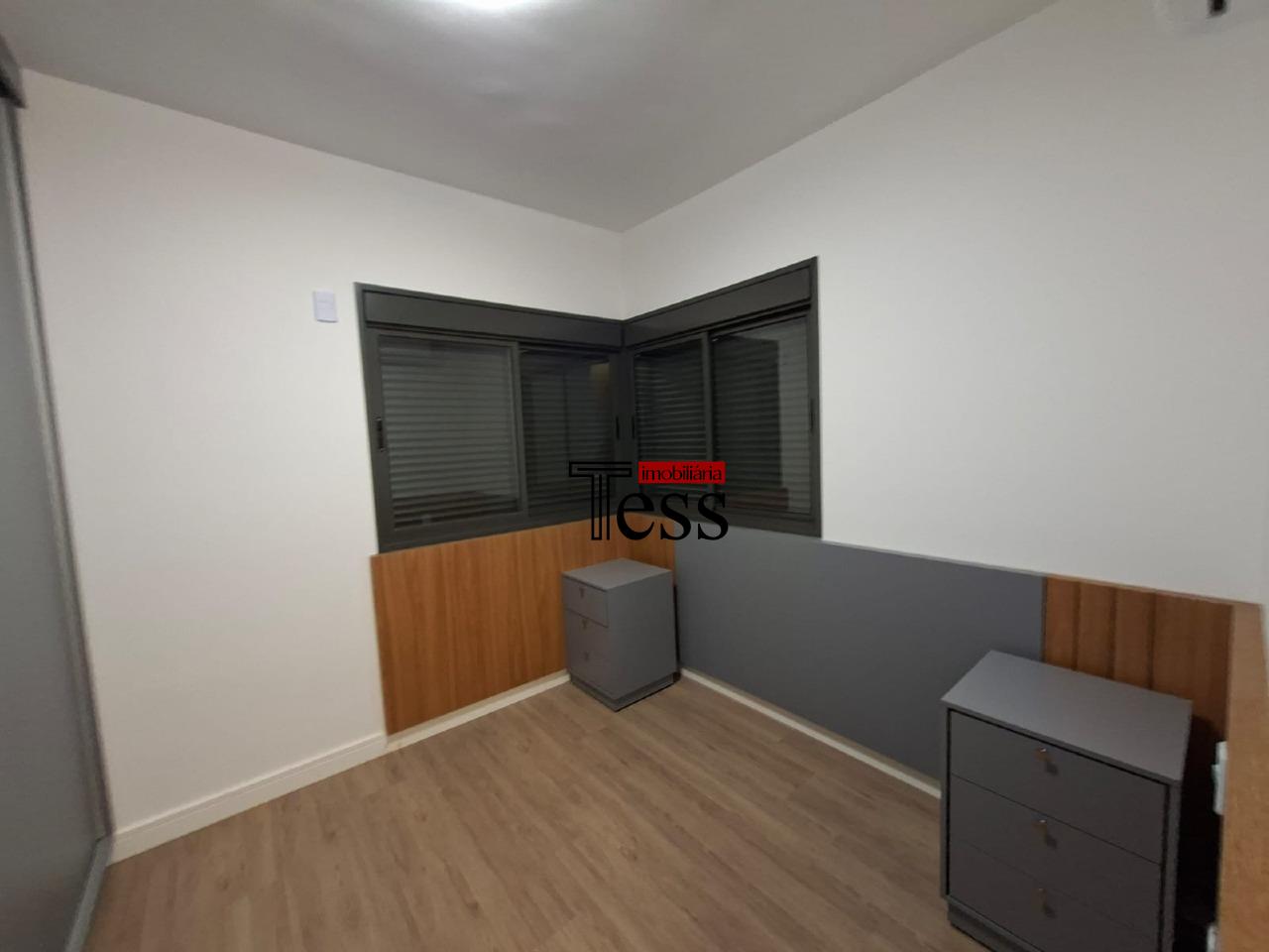 Apartamento com 3 quartos para aluguel, 93m² — foto 18 de 24