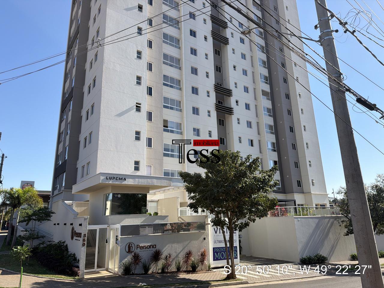 Apartamento com 3 quartos à venda, 74m² — foto 2 de 28