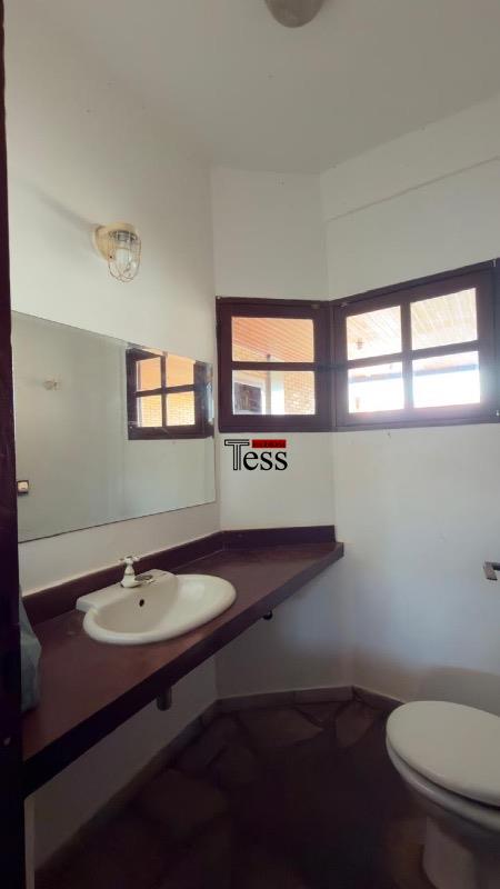 Casa com 4 quartos à venda, 415m² — foto 17 de 20