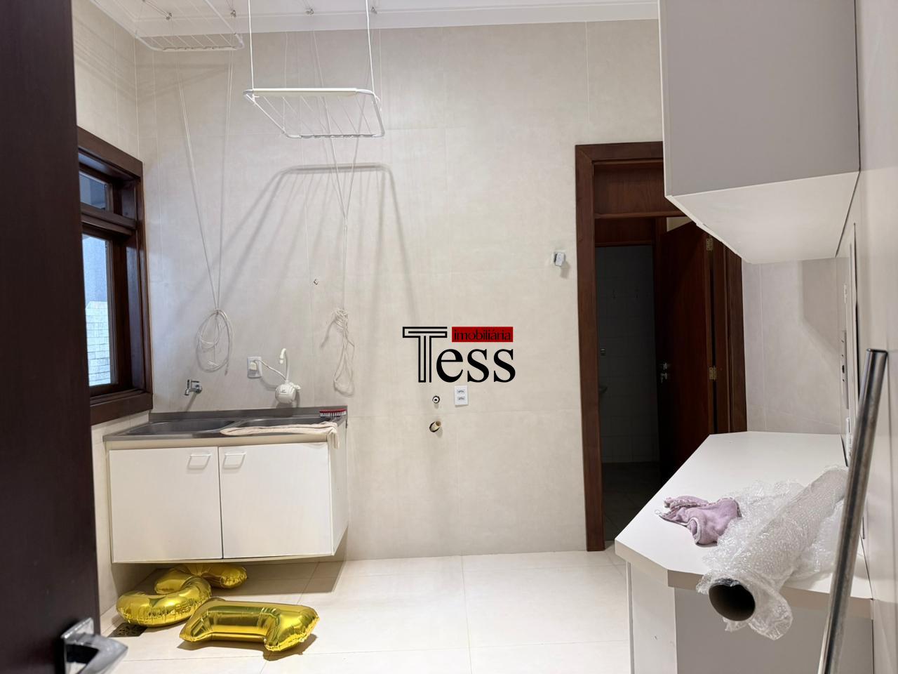 Casa de Condomínio com 3 quartos à venda, 600m² — foto 16 de 30