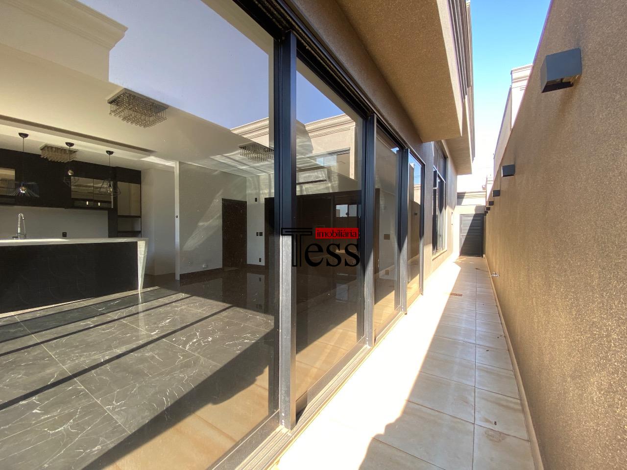 Casa de Condomínio com 3 quartos para aluguel, 260m² — foto 22 de 22