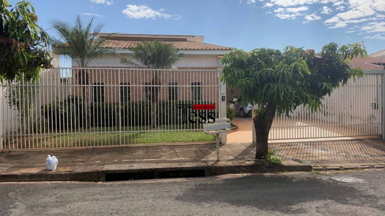 Casa com 5 quartos à venda, 197m² — foto 1 de 29
