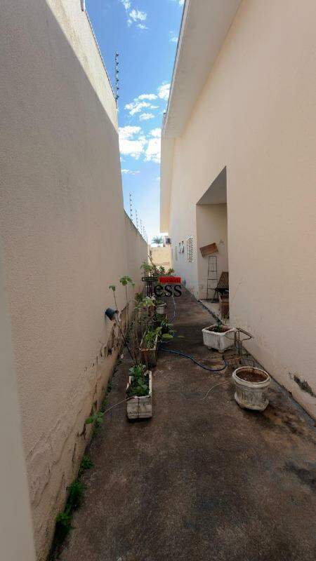 Casa com 5 quartos à venda, 197m² — foto 28 de 29