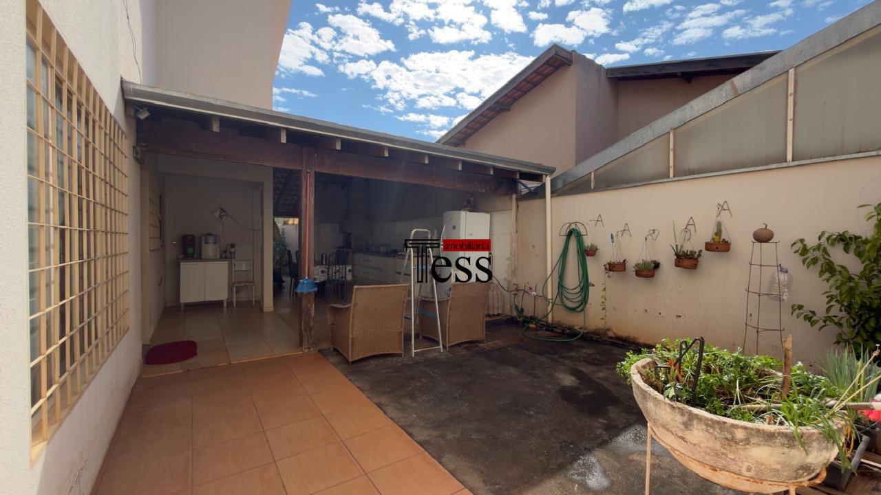 Casa com 5 quartos à venda, 197m² — foto 25 de 29