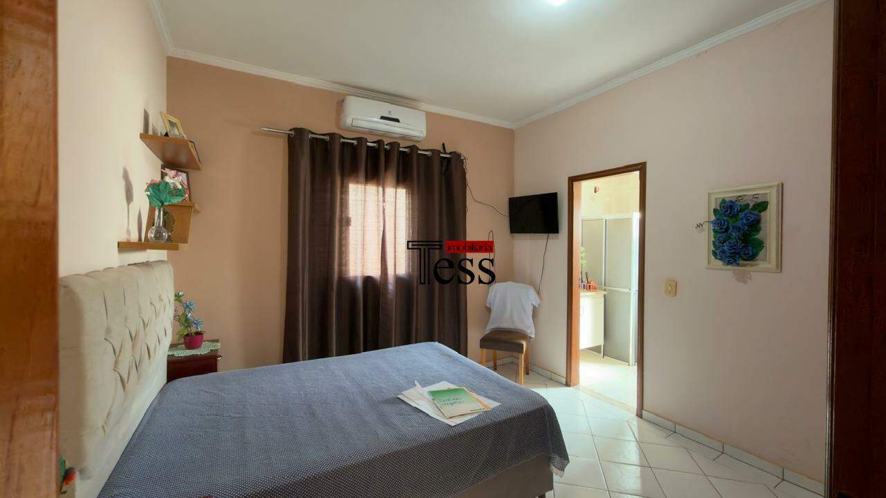 Casa com 5 quartos à venda, 197m² — foto 17 de 29