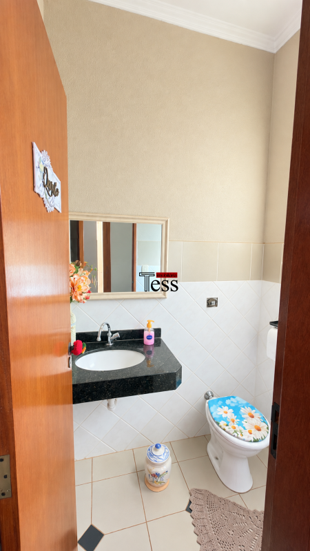 Casa com 5 quartos à venda, 197m² — foto 19 de 29