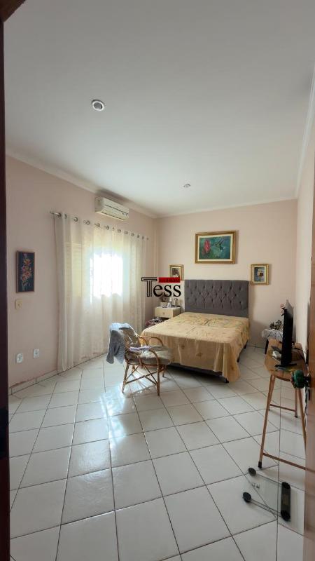 Casa com 5 quartos à venda, 197m² — foto 13 de 29