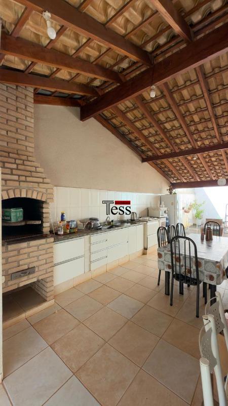 Casa com 5 quartos à venda, 197m² — foto 26 de 29