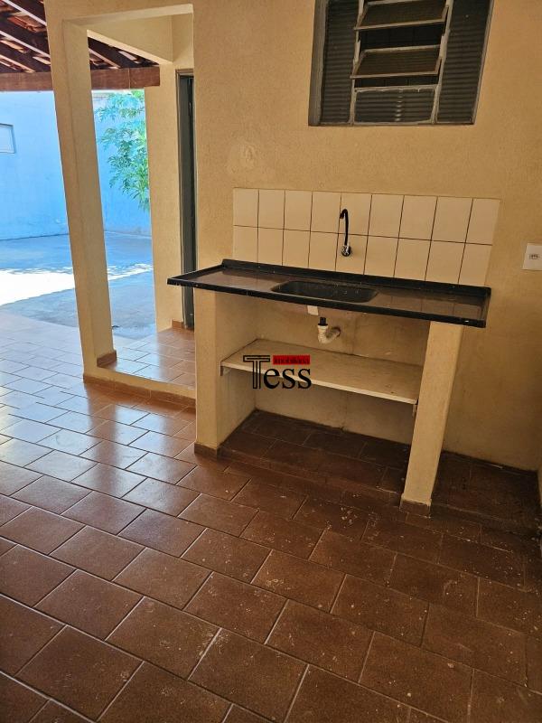 Casa com 3 quartos à venda, 360m² — foto 22 de 25
