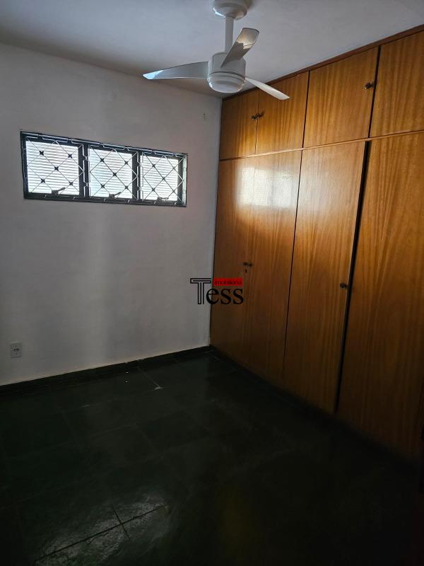 Casa com 3 quartos à venda, 360m² — foto 14 de 25