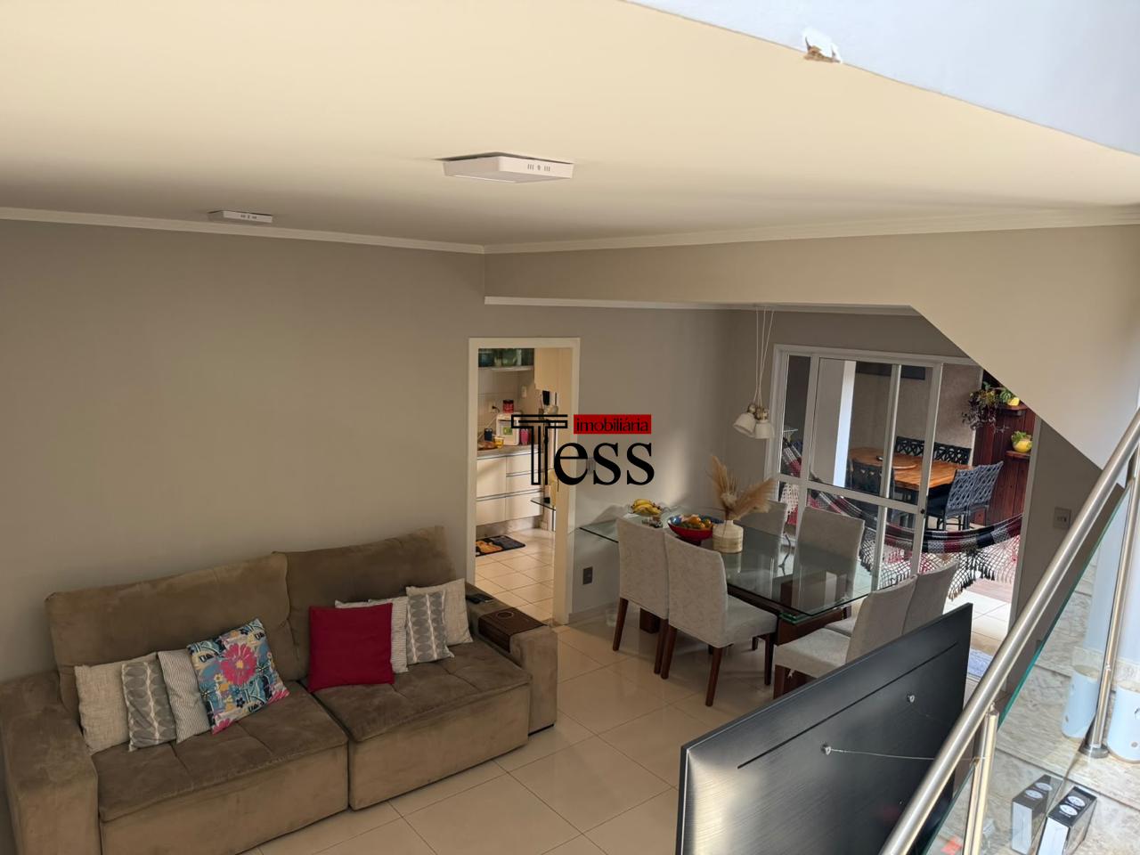 Casa de Condomínio com 3 quartos à venda, 160m² — foto 5 de 27