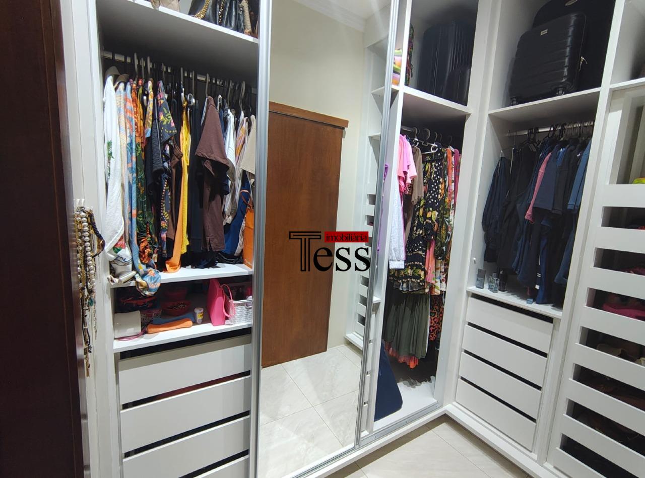 Casa de Condomínio com 4 quartos à venda, 180m² — foto 12 de 23