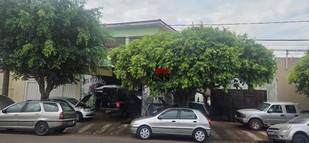 Casa com 3 quartos à venda, 439m² — foto 3 de 13
