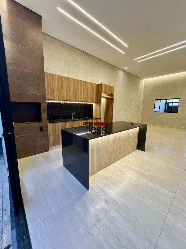 Casa com 3 quartos à venda, 120m² — foto 10 de 19