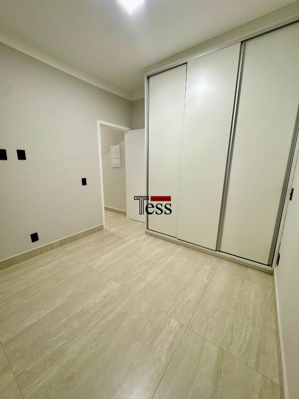 Casa com 3 quartos à venda, 120m² — foto 17 de 19