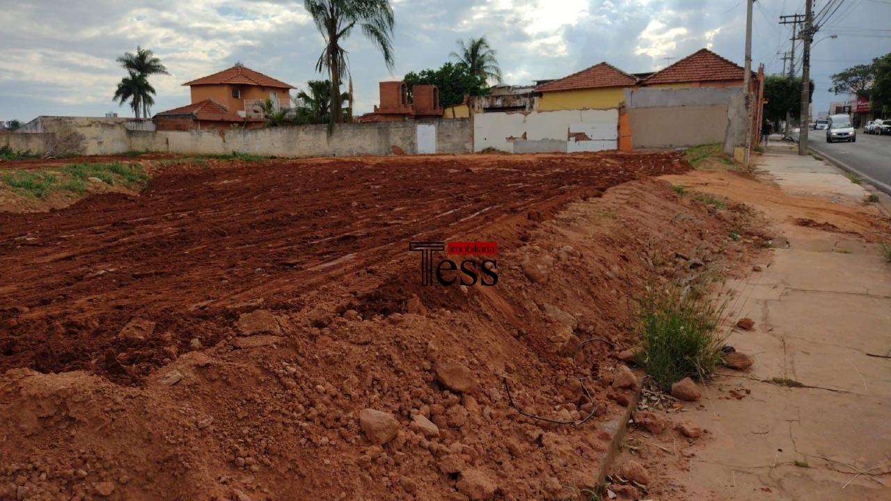 Terreno / Lote / Condomínio à venda, 1540m² — foto 3 de 12