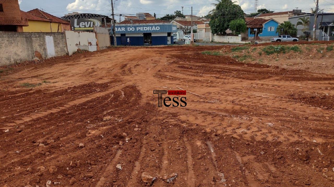 Terreno / Lote / Condomínio à venda, 1540m² — foto 2 de 12