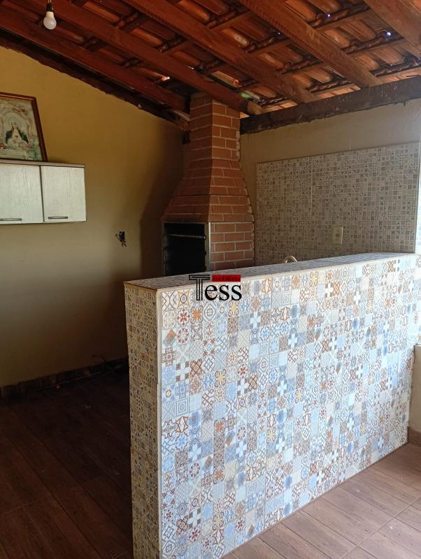 Fazenda / Sítio / Chácara com 2 quartos à venda, 120m² — foto 2 de 7