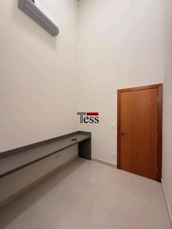 Casa de Condomínio com 3 quartos para aluguel, 200m² — foto 5 de 20