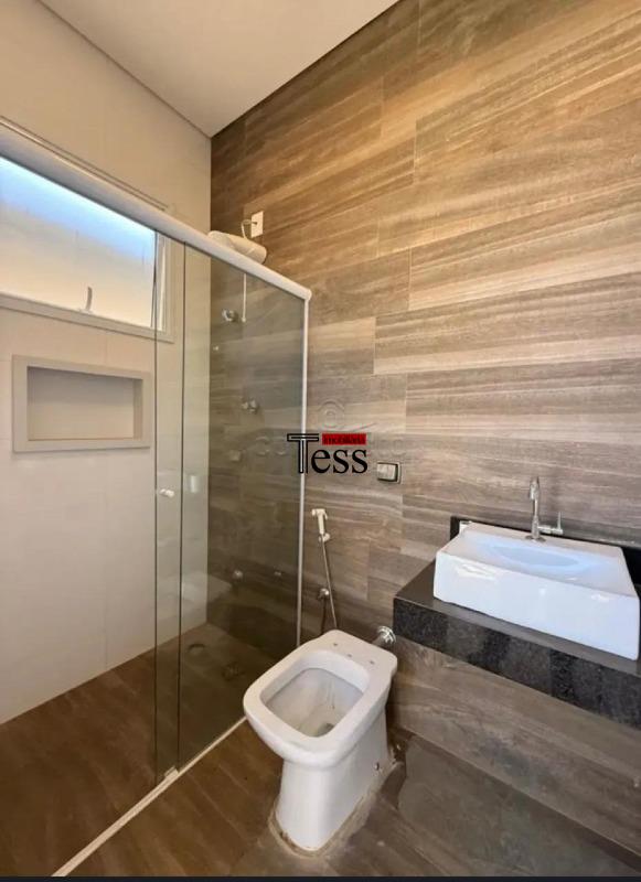 Casa de Condomínio com 3 quartos para aluguel, 200m² — foto 16 de 20