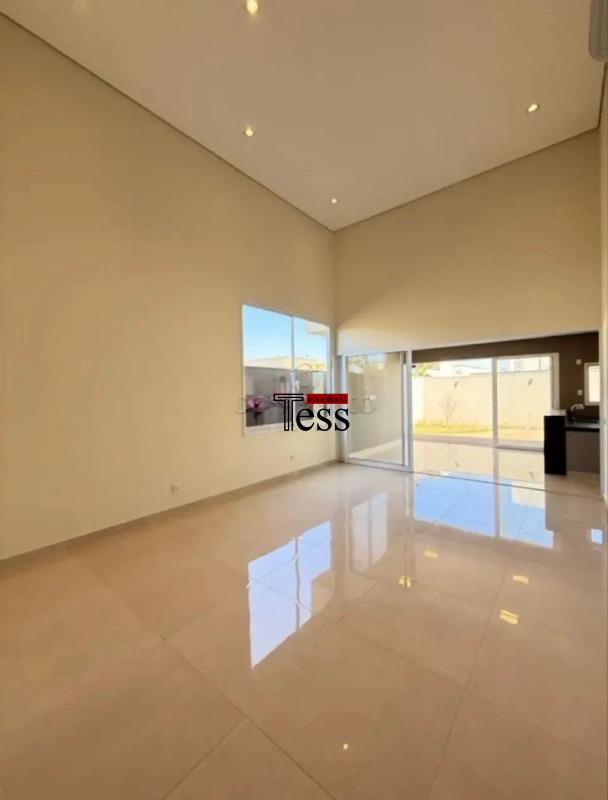 Casa de Condomínio com 3 quartos para aluguel, 200m² — foto 9 de 20