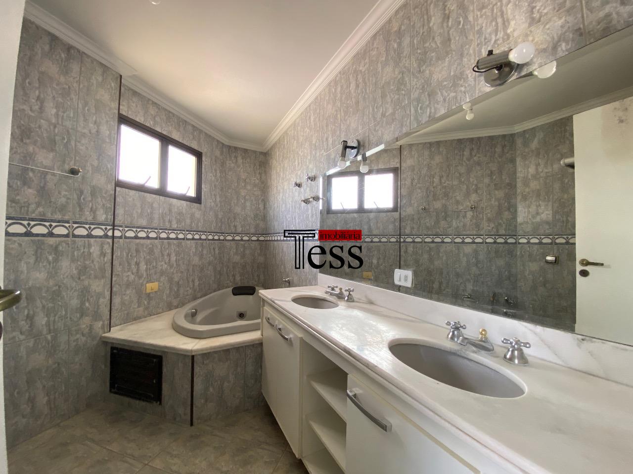 Apartamento com 3 quartos para aluguel, 168m² — foto 19 de 28