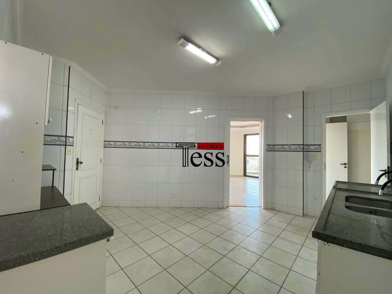 Apartamento com 3 quartos para aluguel, 168m² — foto 14 de 28