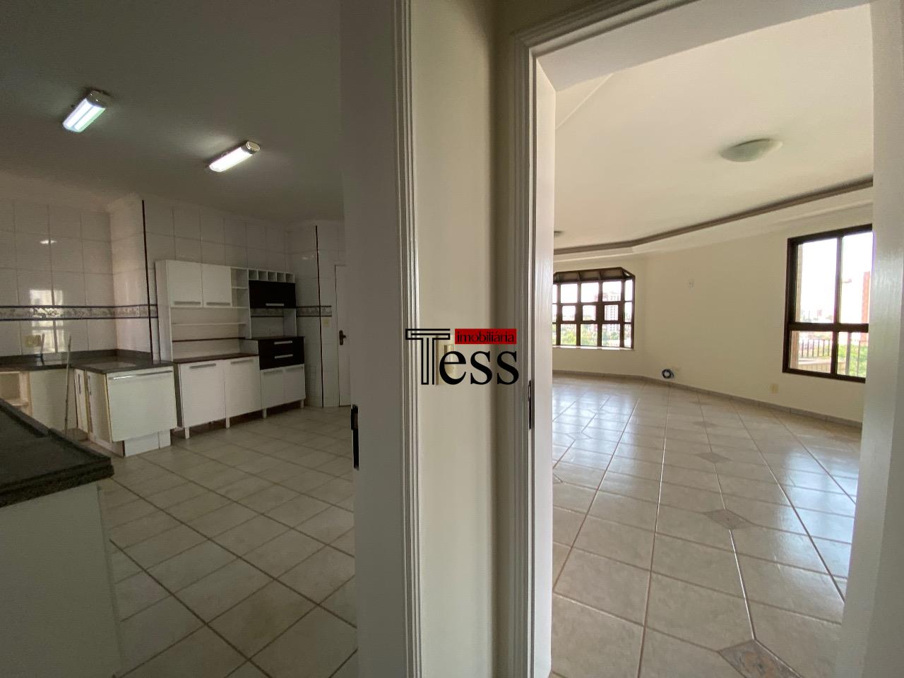 Apartamento com 3 quartos para aluguel, 168m² — foto 9 de 28