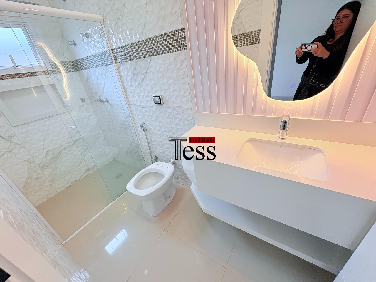 Casa de Condomínio com 3 quartos à venda, 244m² — foto 16 de 30