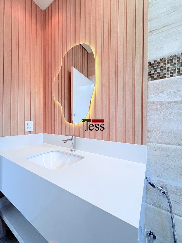 Casa de Condomínio com 3 quartos à venda, 244m² — foto 13 de 30
