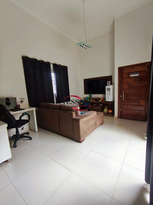 Casa com 2 quartos à venda, 155m² — foto 3 de 20