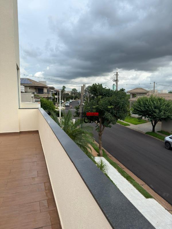 Casa de Condomínio com 4 quartos para aluguel, 300m² — foto 18 de 30