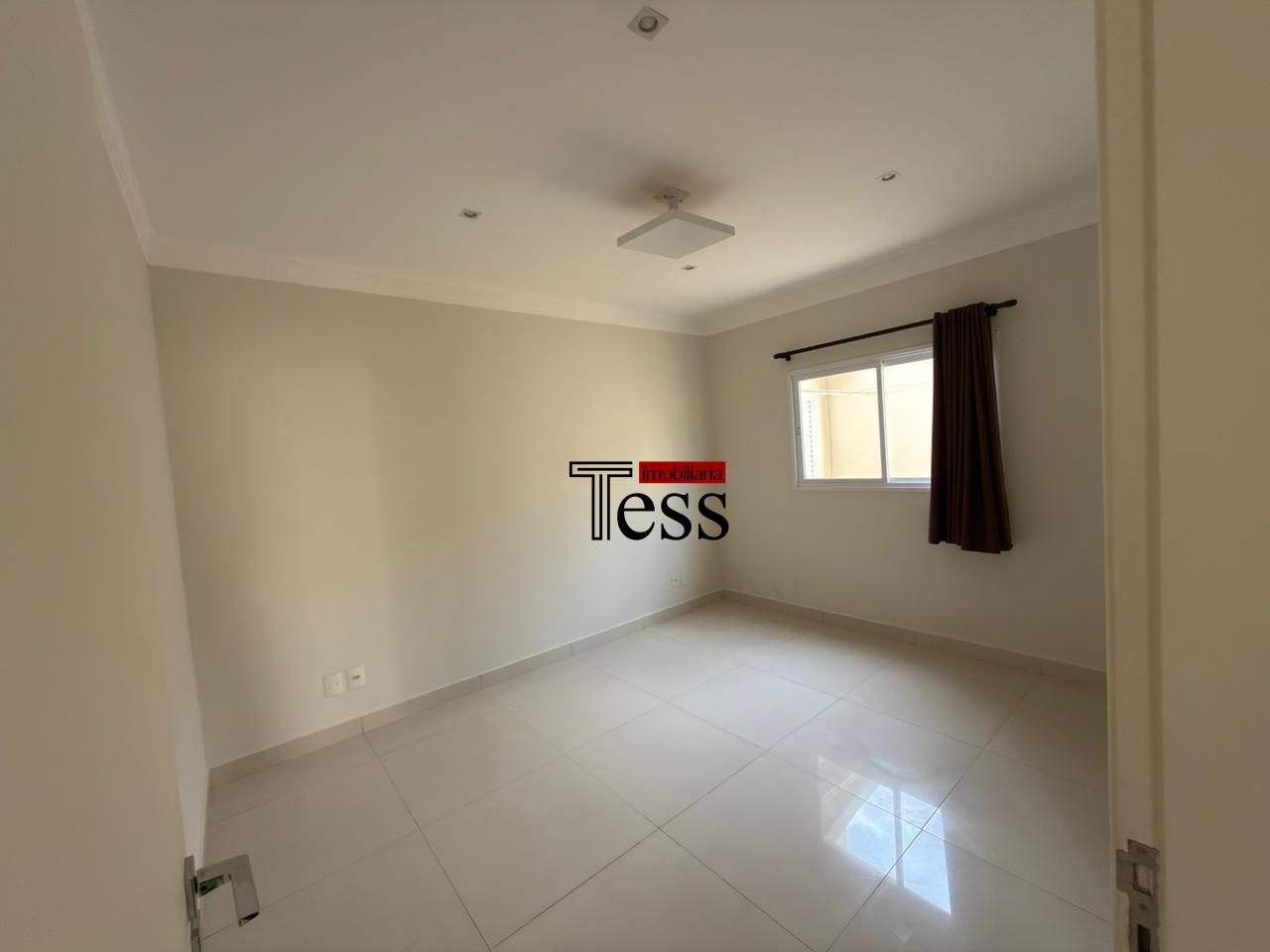 Casa de Condomínio com 4 quartos para aluguel, 300m² — foto 6 de 30