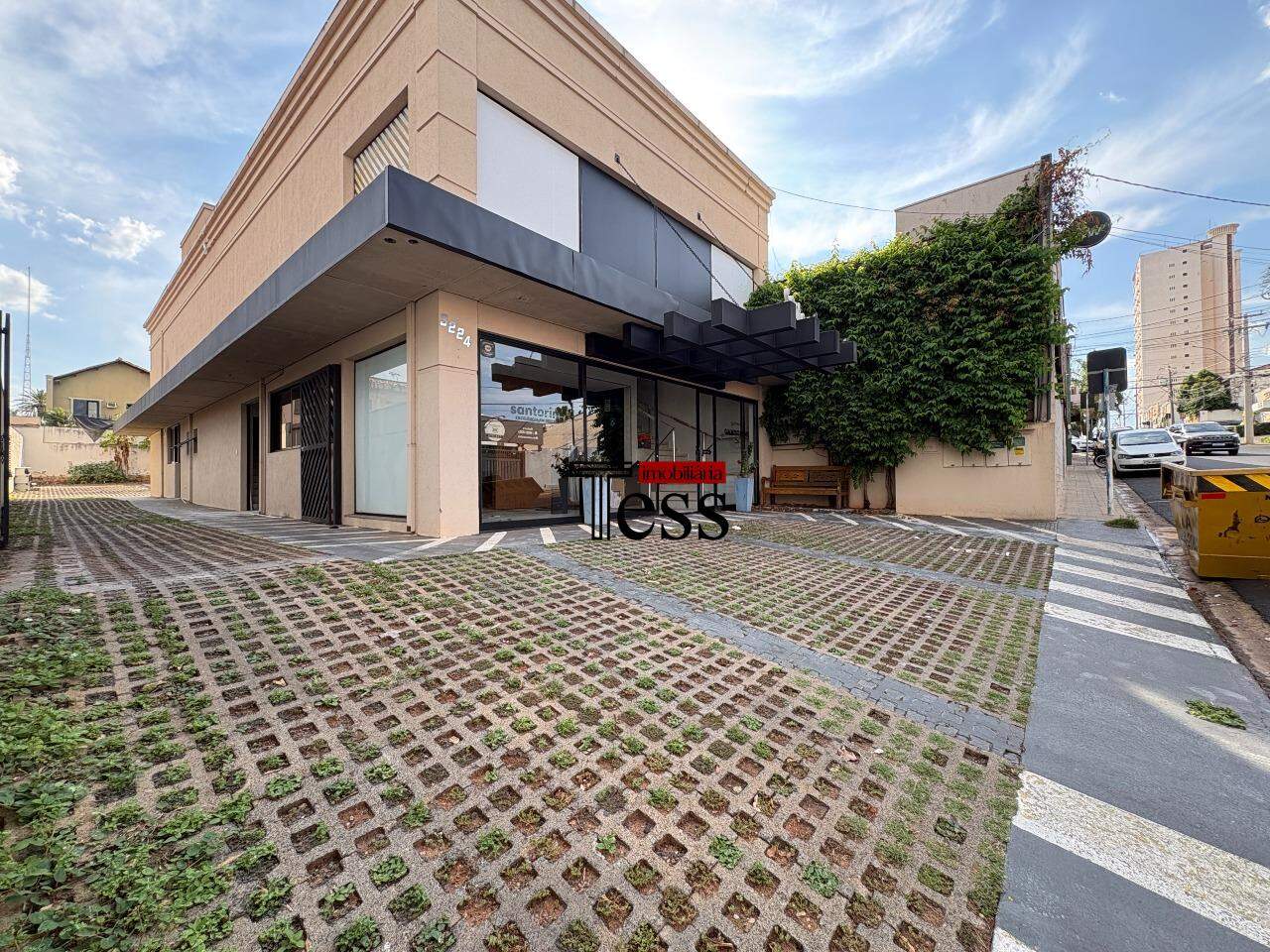 Loja / Salão / Ponto Comercial para aluguel, 192m² — foto 1 de 20