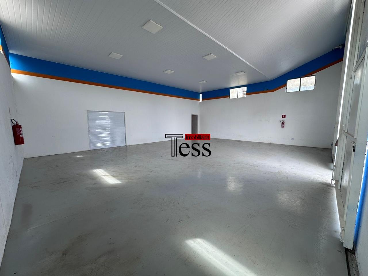 Loja / Salão / Ponto Comercial para aluguel, 250m² — foto 4 de 9