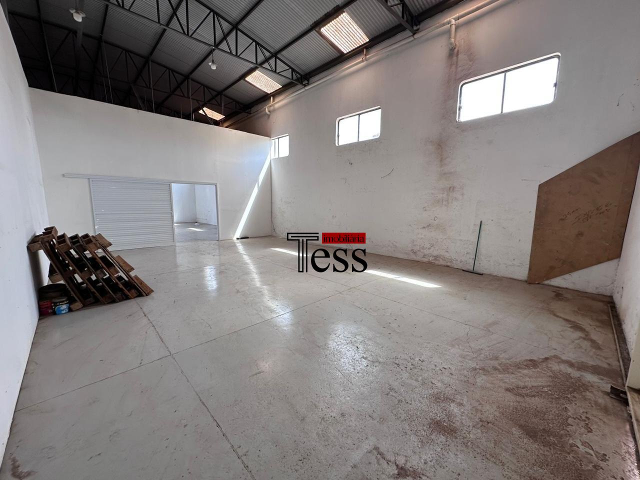 Loja / Salão / Ponto Comercial para aluguel, 250m² — foto 7 de 9