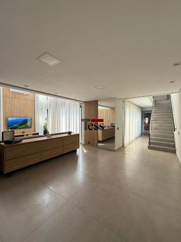 Casa de Condomínio com 4 quartos à venda, 389m² — foto 5 de 30