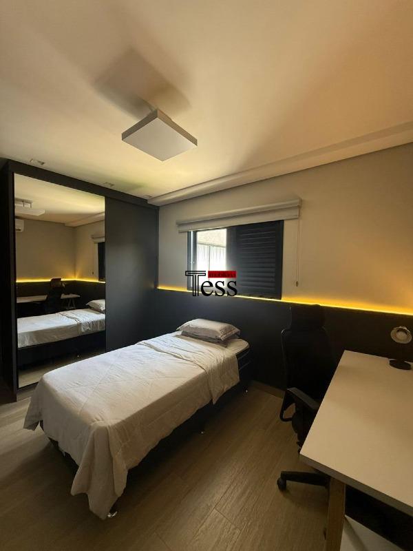 Casa de Condomínio com 4 quartos à venda, 389m² — foto 12 de 30